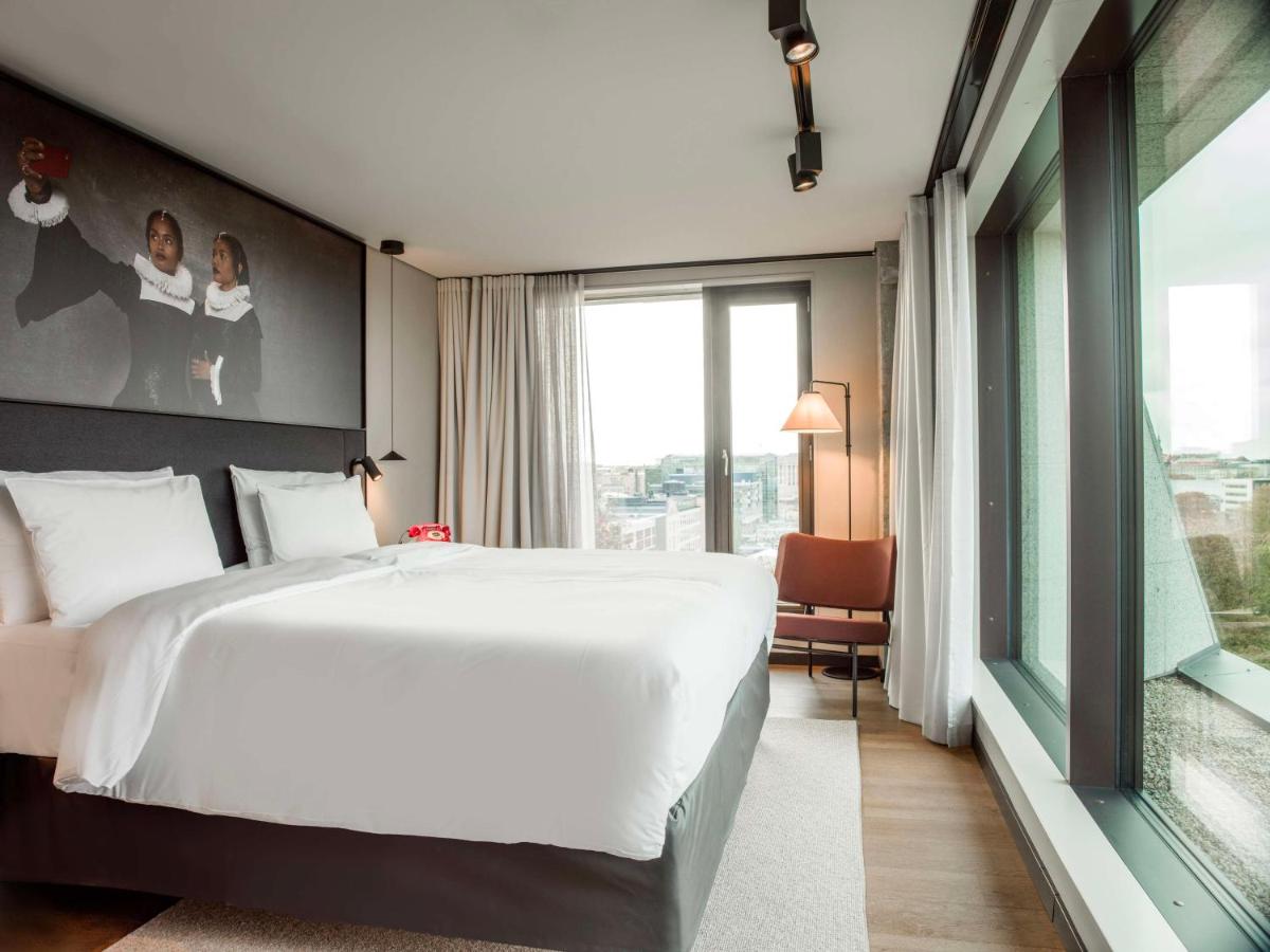 Radisson RED Helsinki photo 3
