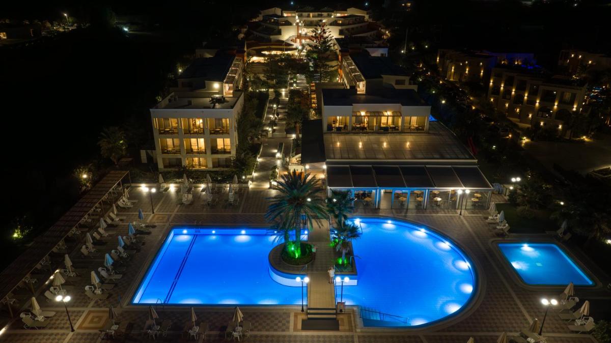 Hydramis Palace Beach Resort photo 8