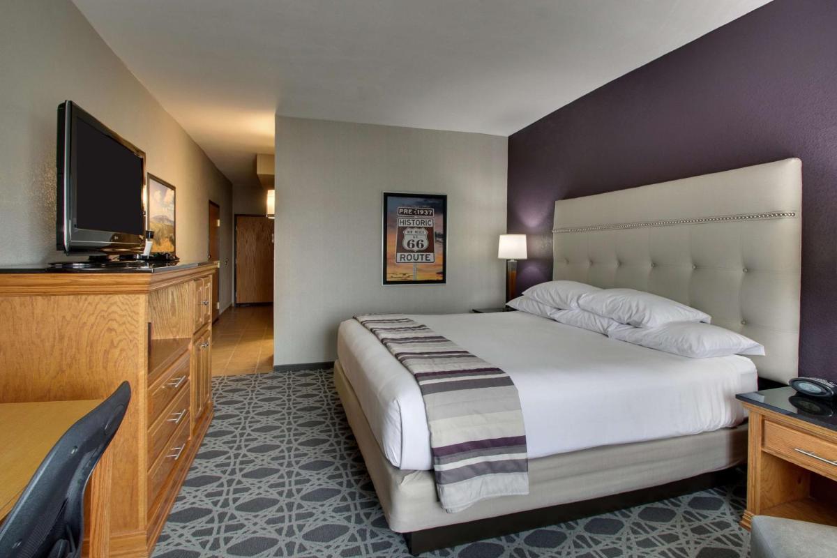 Photo - Drury Inn & Suites Albuquerque North