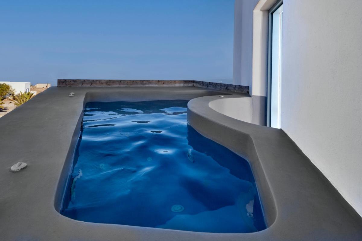 Photo - Athiri Santorini Hotel