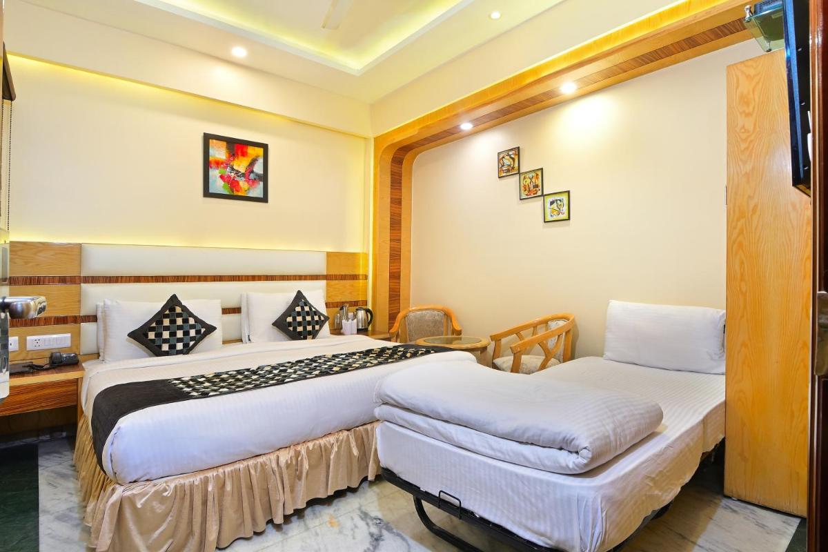 Photo - Hotel Hari Piorko Grand - 02 Mins from New Delhi Railway Station