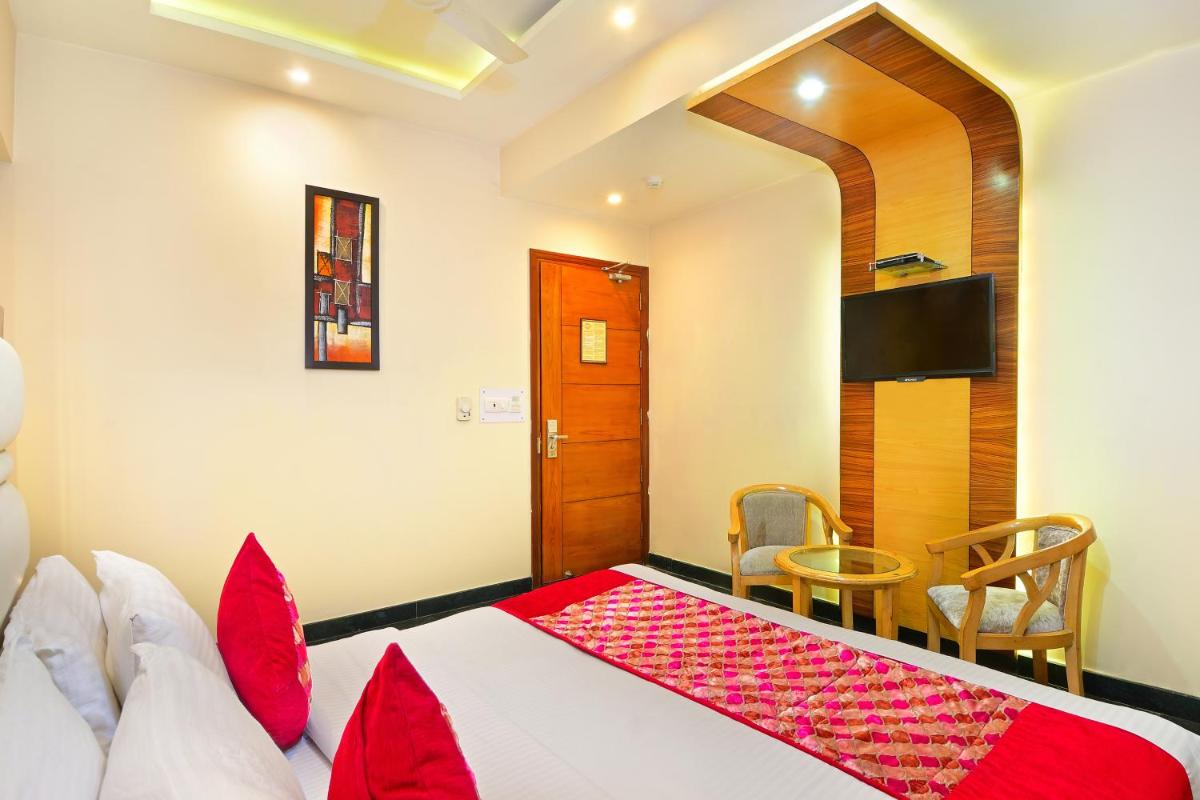 Photo - Hotel Hari Piorko Grand - 02 Mins from New Delhi Railway Station