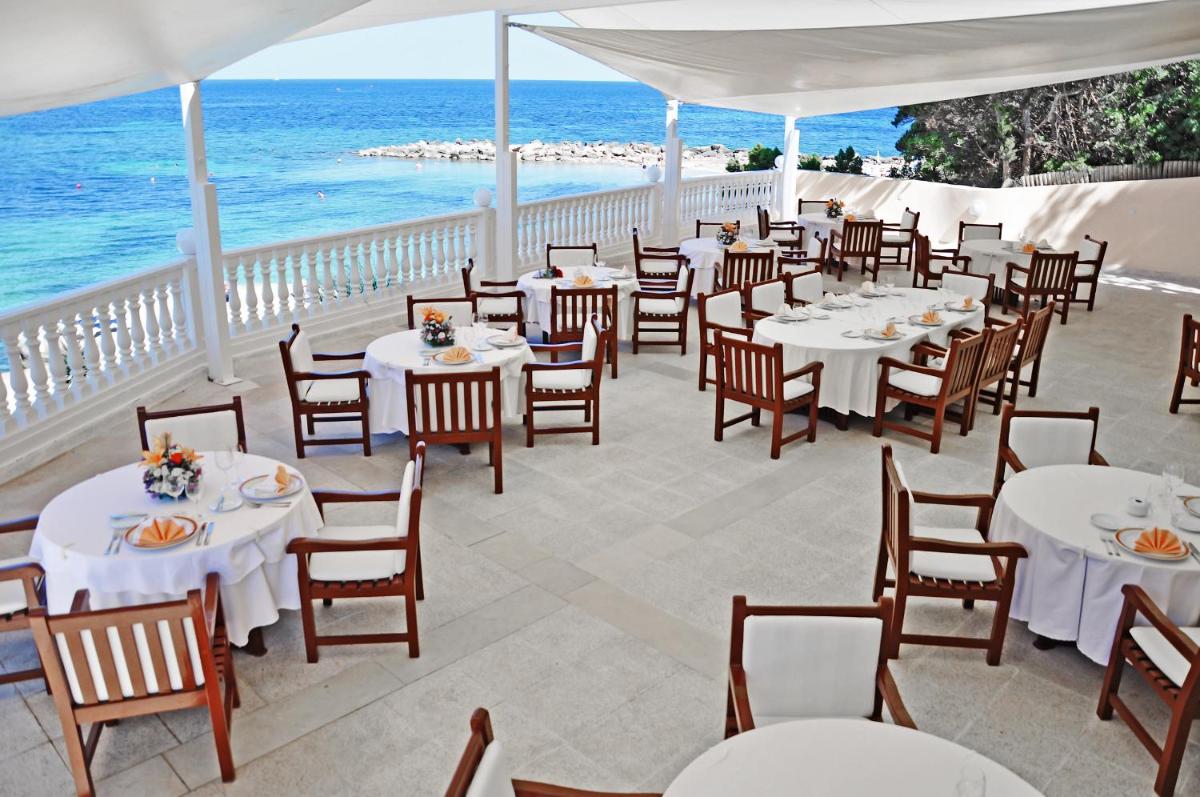 Grand Hotel Palladium Santa Eulalia del Rio photo 4