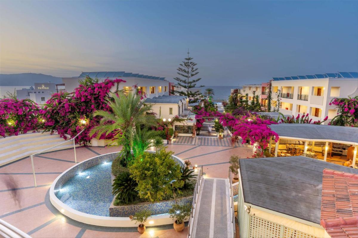 Hydramis Palace Beach Resort photo 6