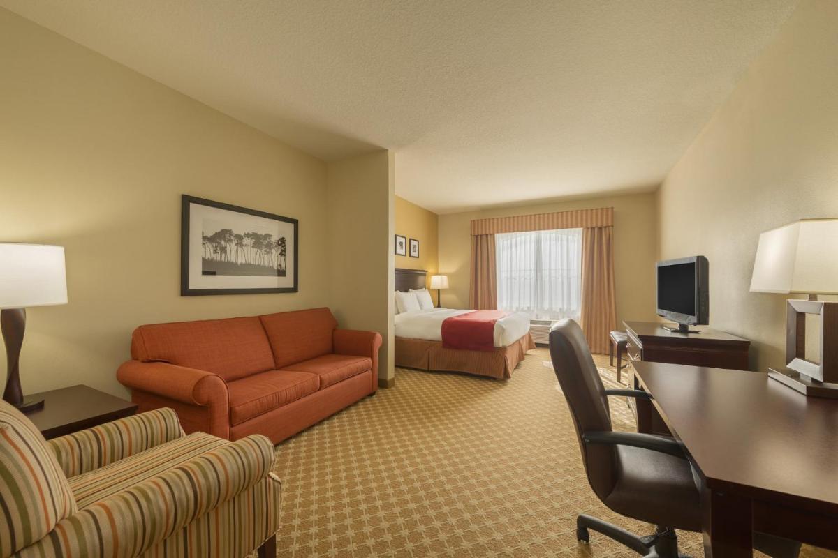 Photo - Country Inn & Suites by Radisson, Port Orange-Daytona, FL