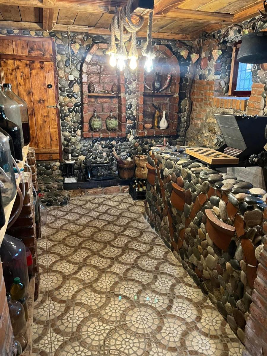 Guest House Giorgi & Lukas Cellar in Kutaisi | Rest Reserve