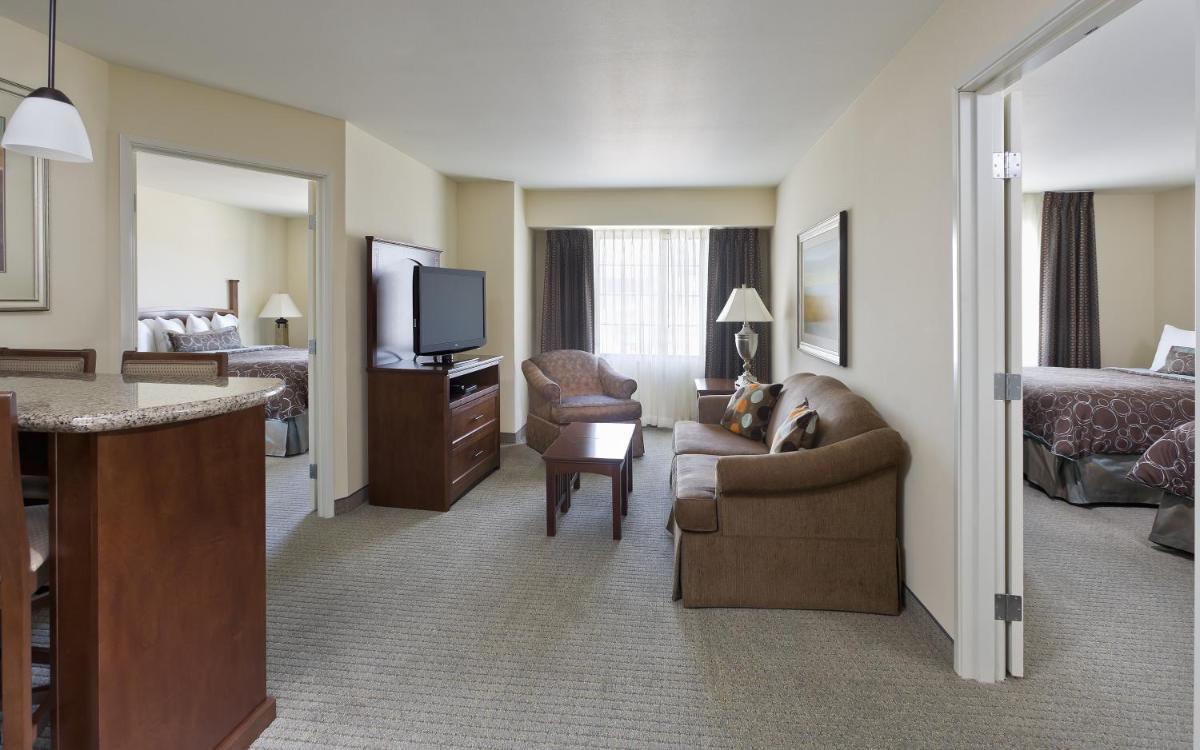 Foto - Staybridge Suites El Paso Airport, an IHG Hotel