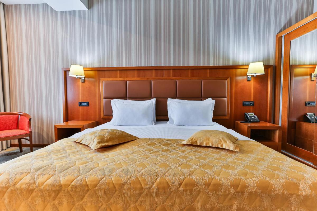 Kings Park Hotel photo 6