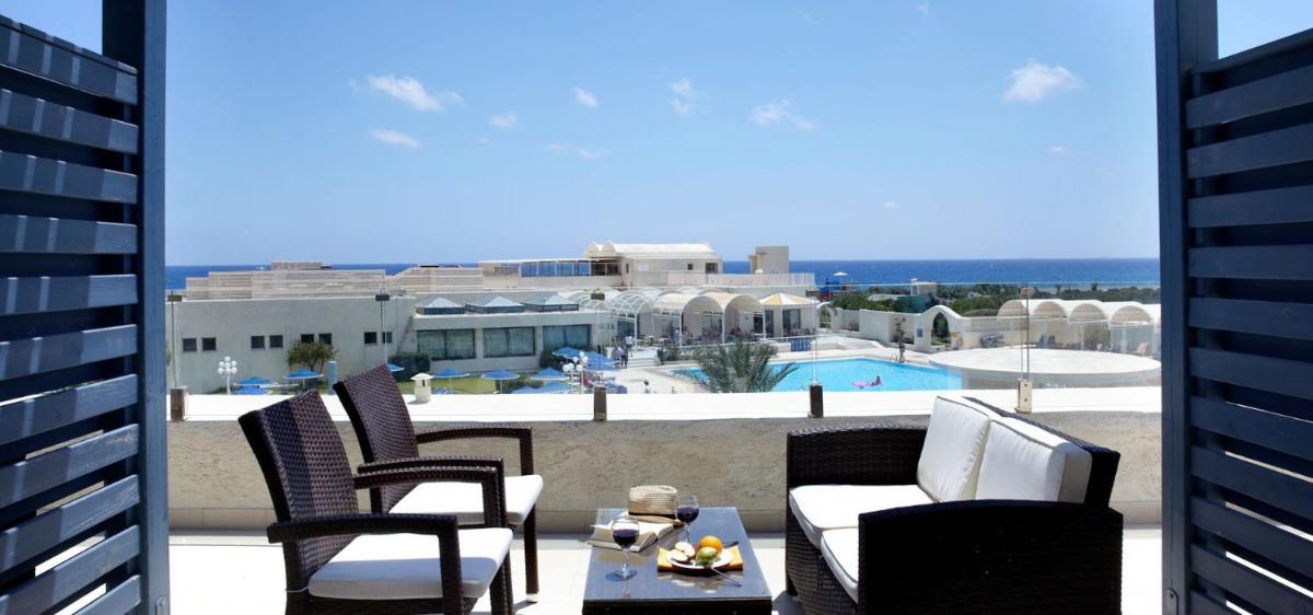 Mare Blue Hotel photo 7