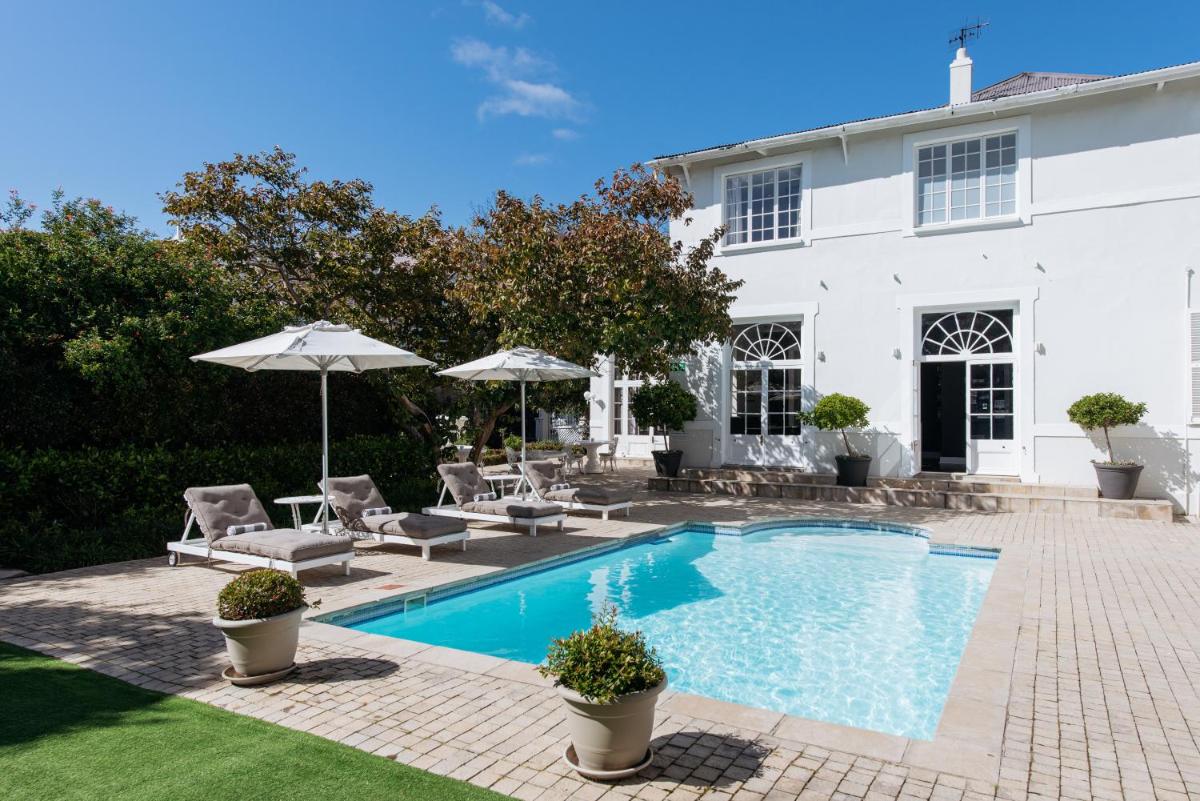 River Manor Boutique Hotel by The Living Journey Collection photo 1