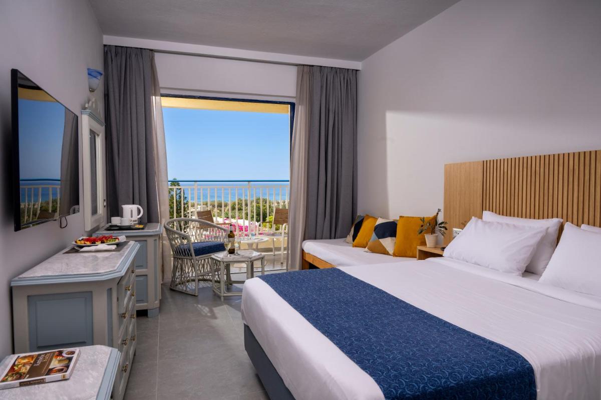 Mare Blue Hotel photo 3
