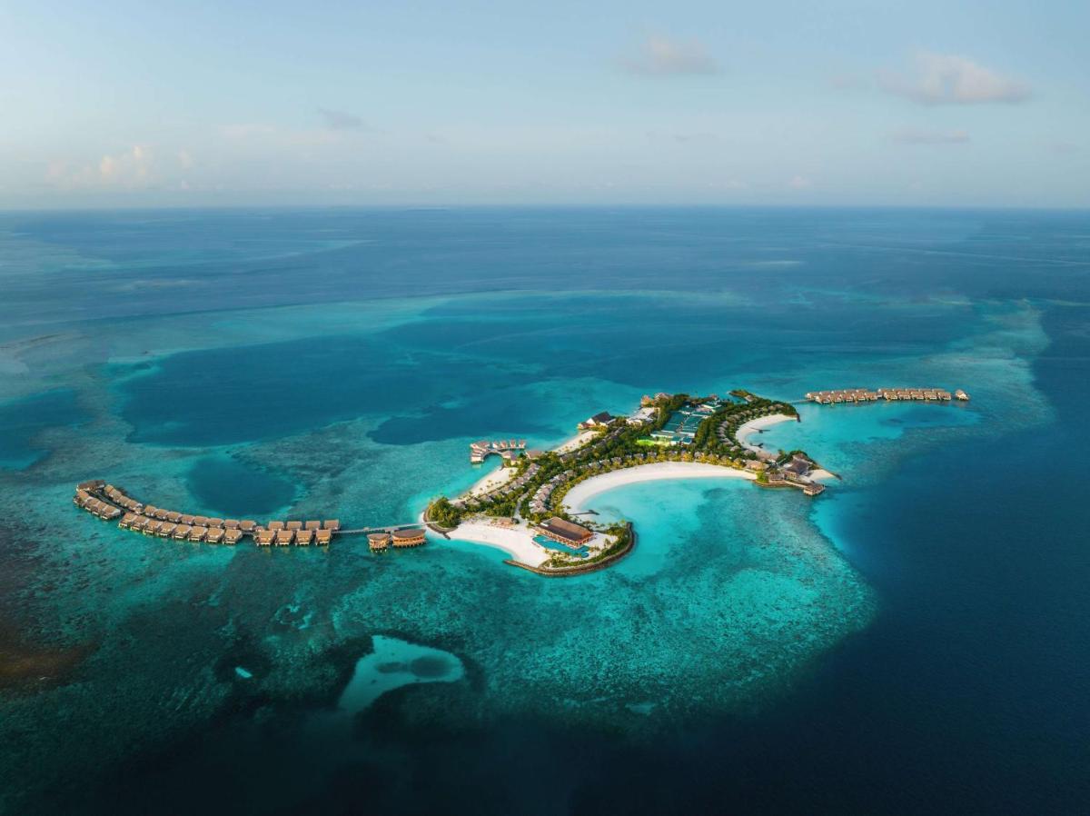Hilton Maldives Amingiri Resort & Spa photo 1