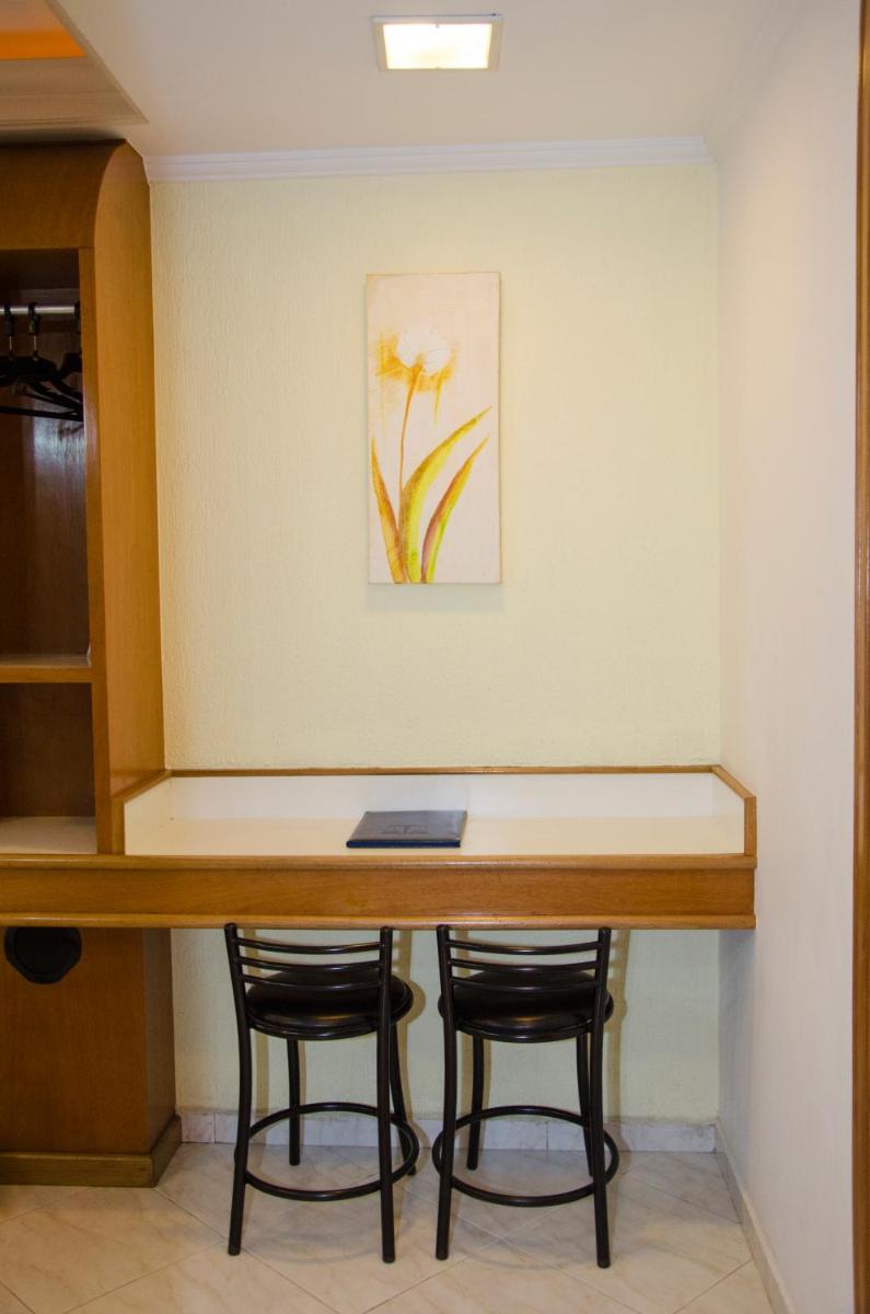 Foto - Omega Palace Hotel