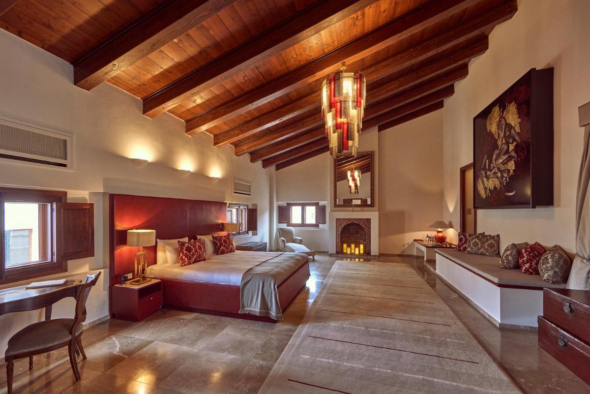Palacio Can Marqués by Puro photo 4