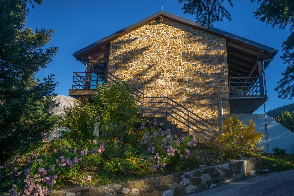 Orizontes Tzoumerkon Hotel Resort  Greece