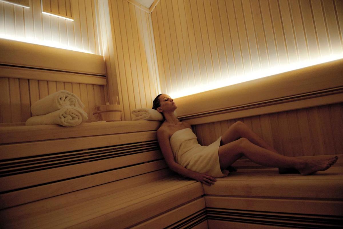 Golden Tower Hotel & Spa photo 9