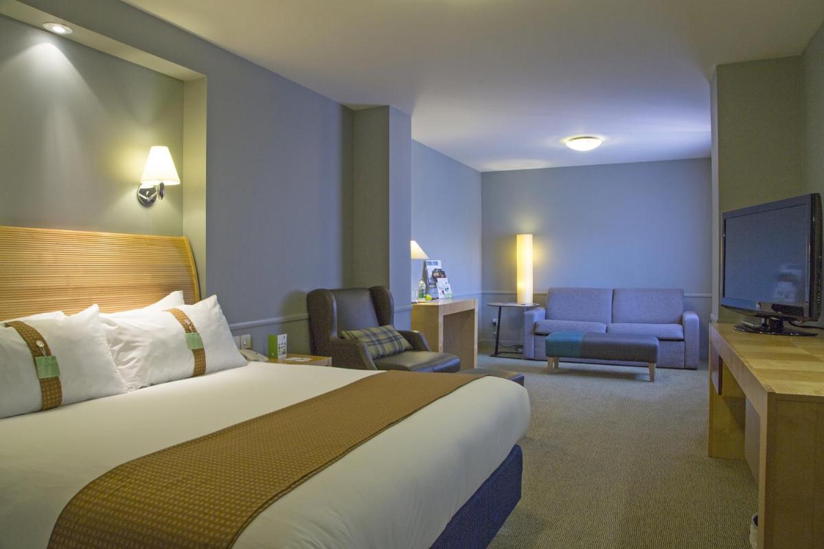 Photo - Holiday Inn Guildford, an IHG Hotel