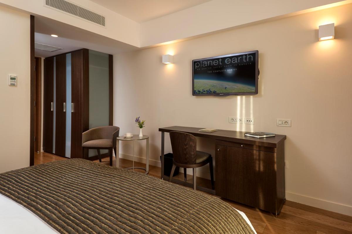 Photo - Samaria Hotel