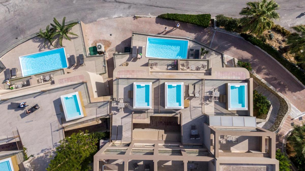Athina Palace Resort & Spa photo 3