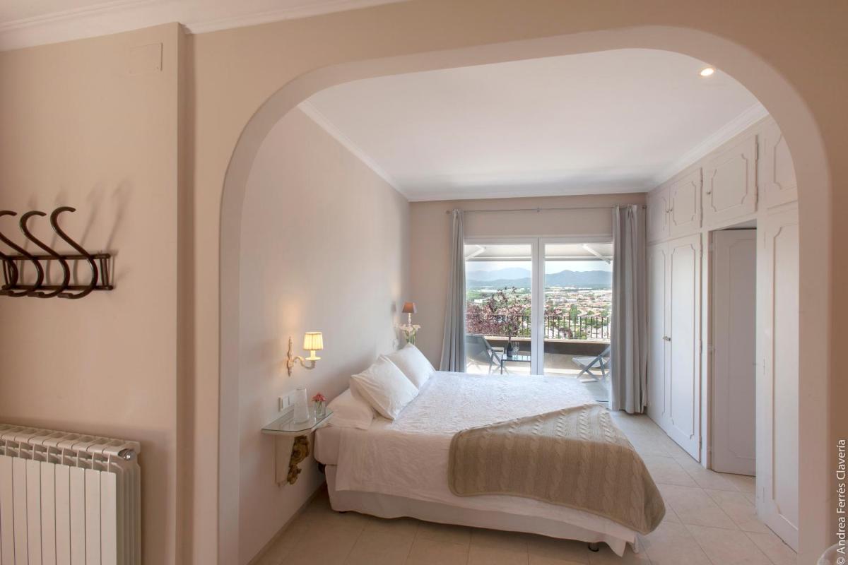 Photo - Montjuic Boutique Bed & Breakfast Girona