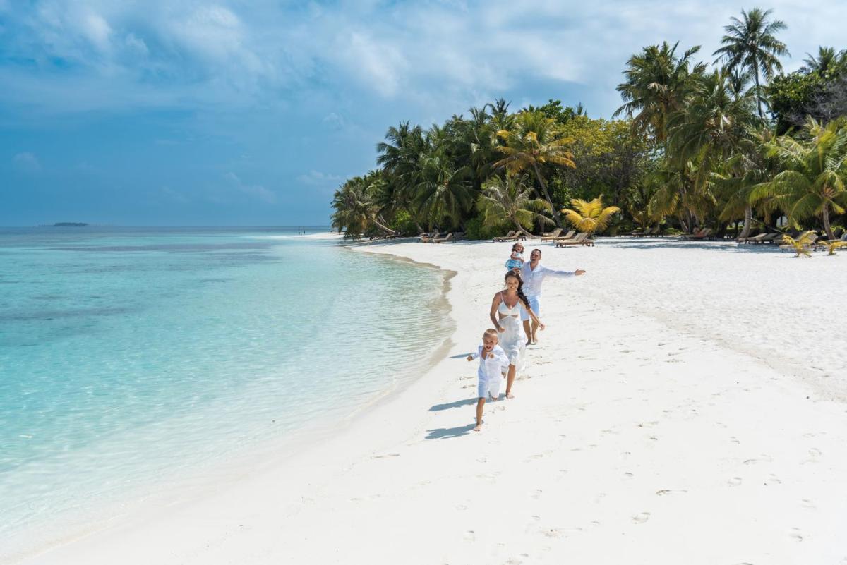 Bandos Maldives photo 4