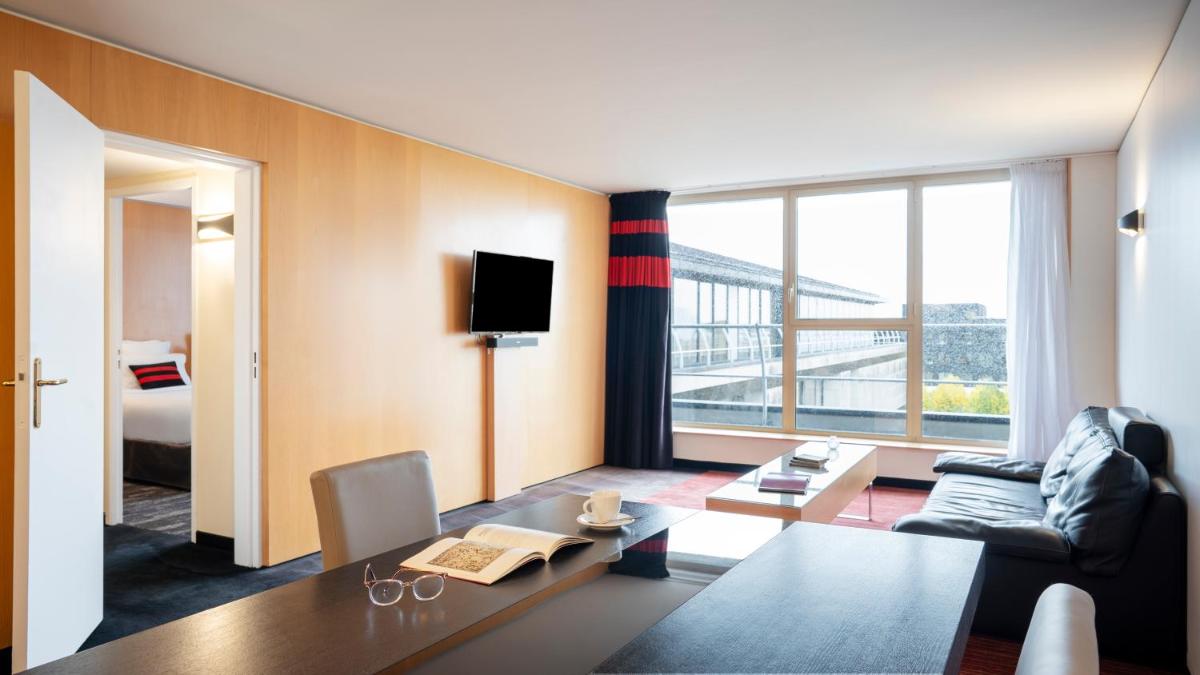 Residhome Suites Paris Sénart photo 4