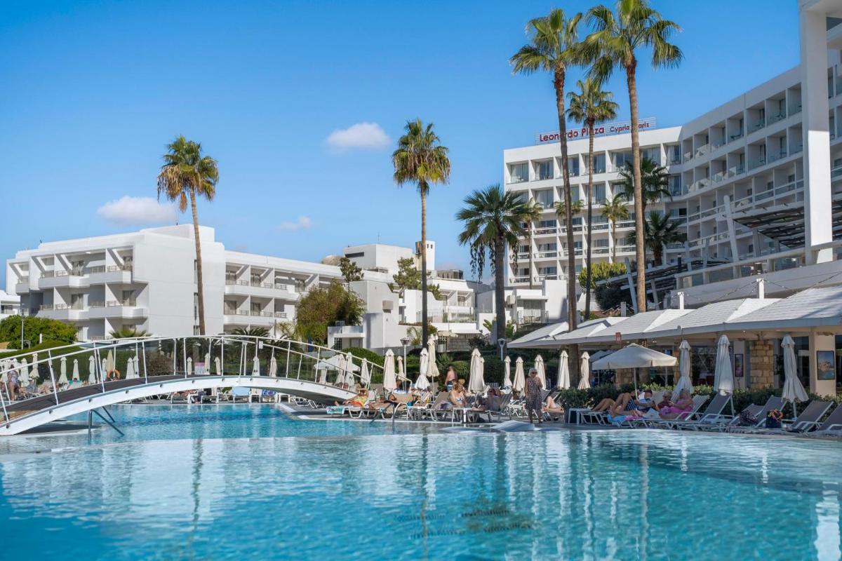 Leonardo Plaza Cypria Maris Beach Hotel & Spa photo 4
