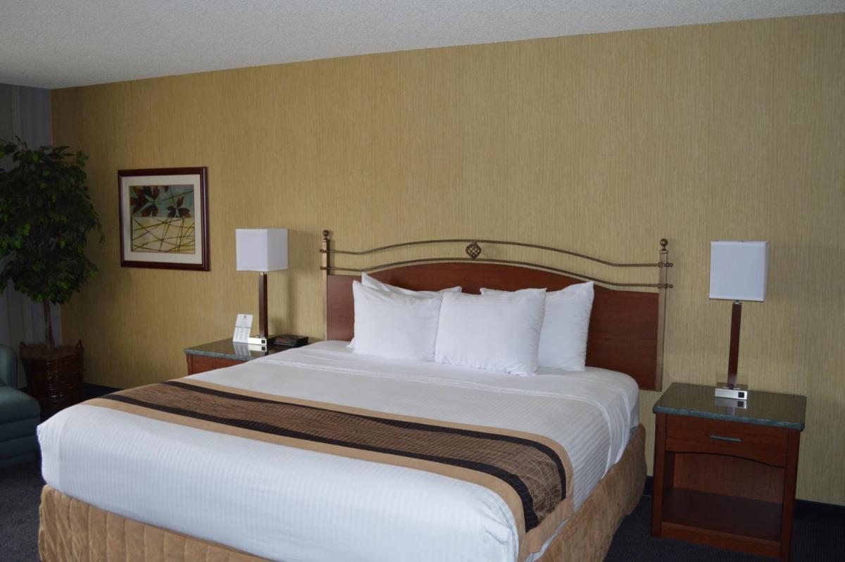 Photo - Best Western Cascadia Inn