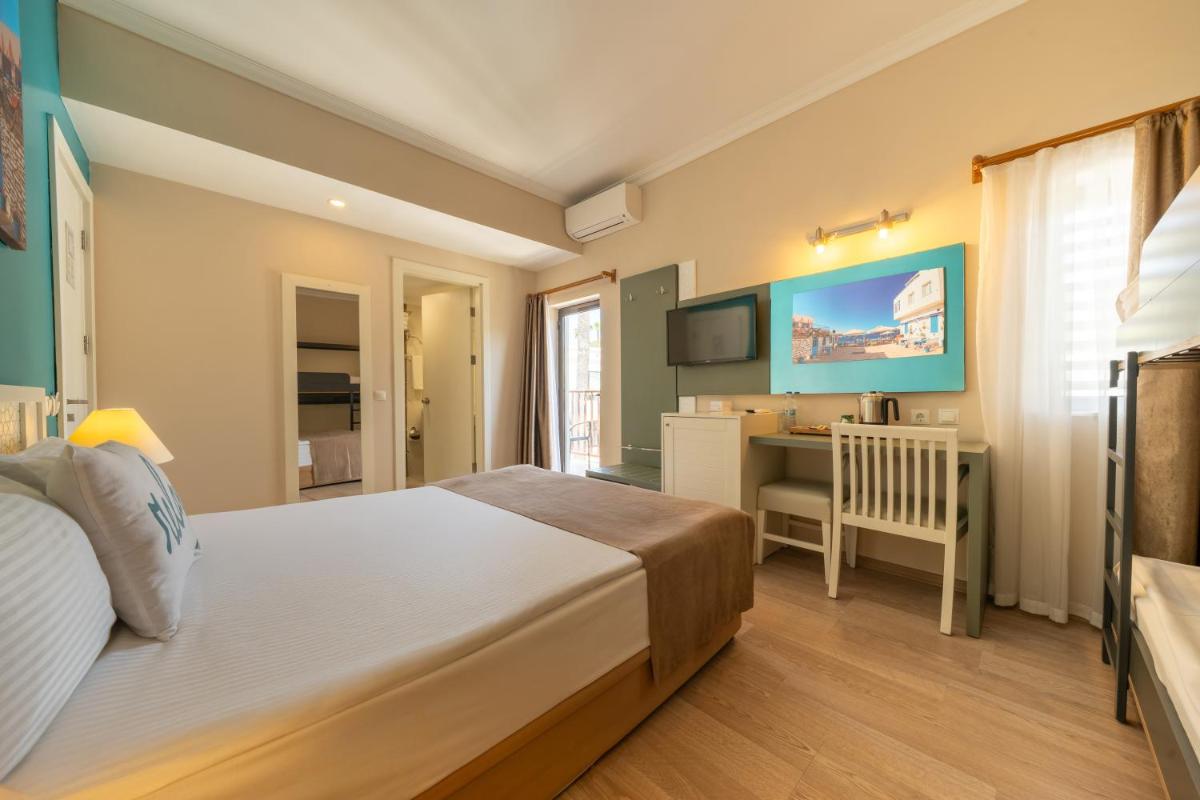 Green Bay Resort & Spa - Ultra All Inclusive photo 3