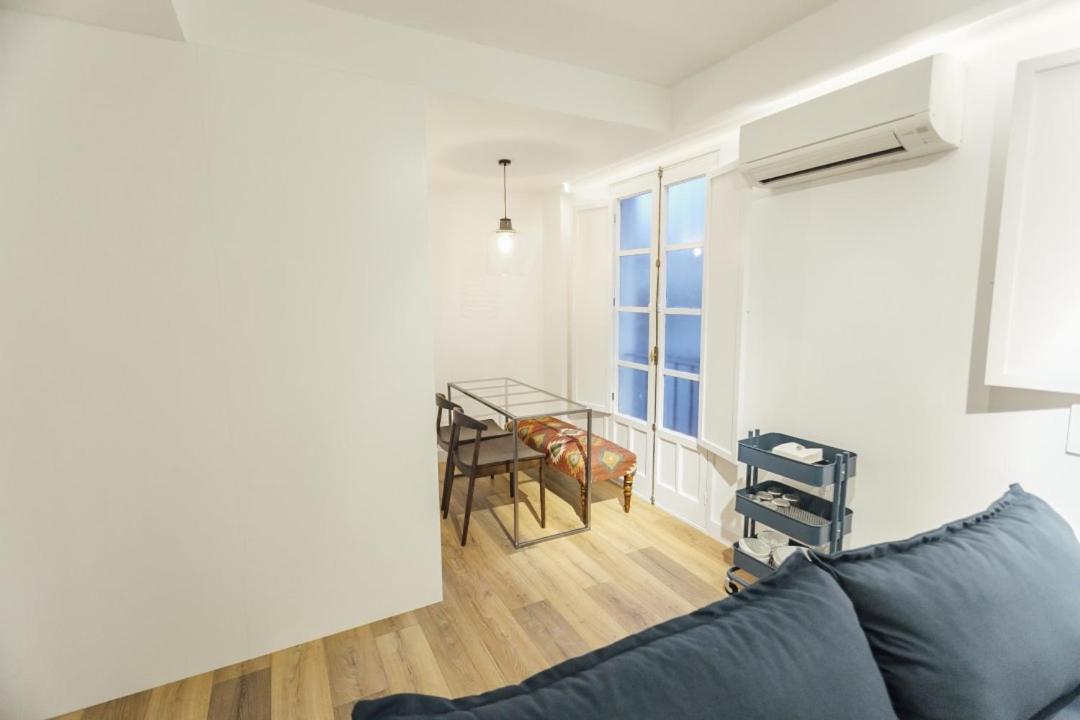 Renovated designed - Historic centre photo 10