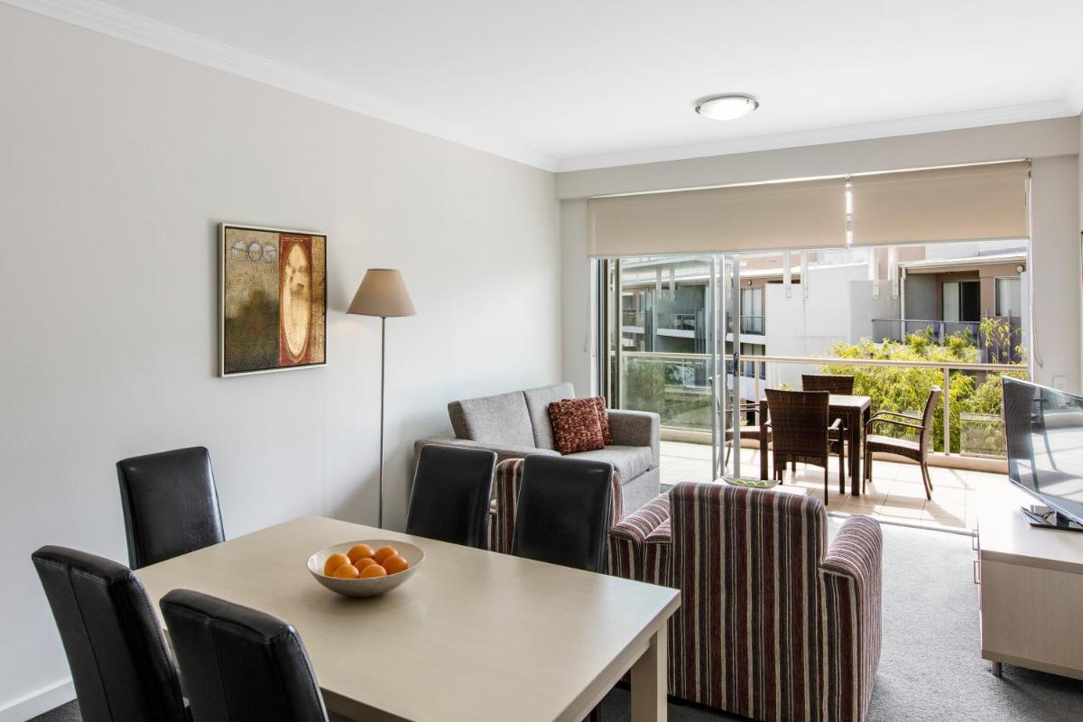 Photo - Oaks Brisbane Mews Suites