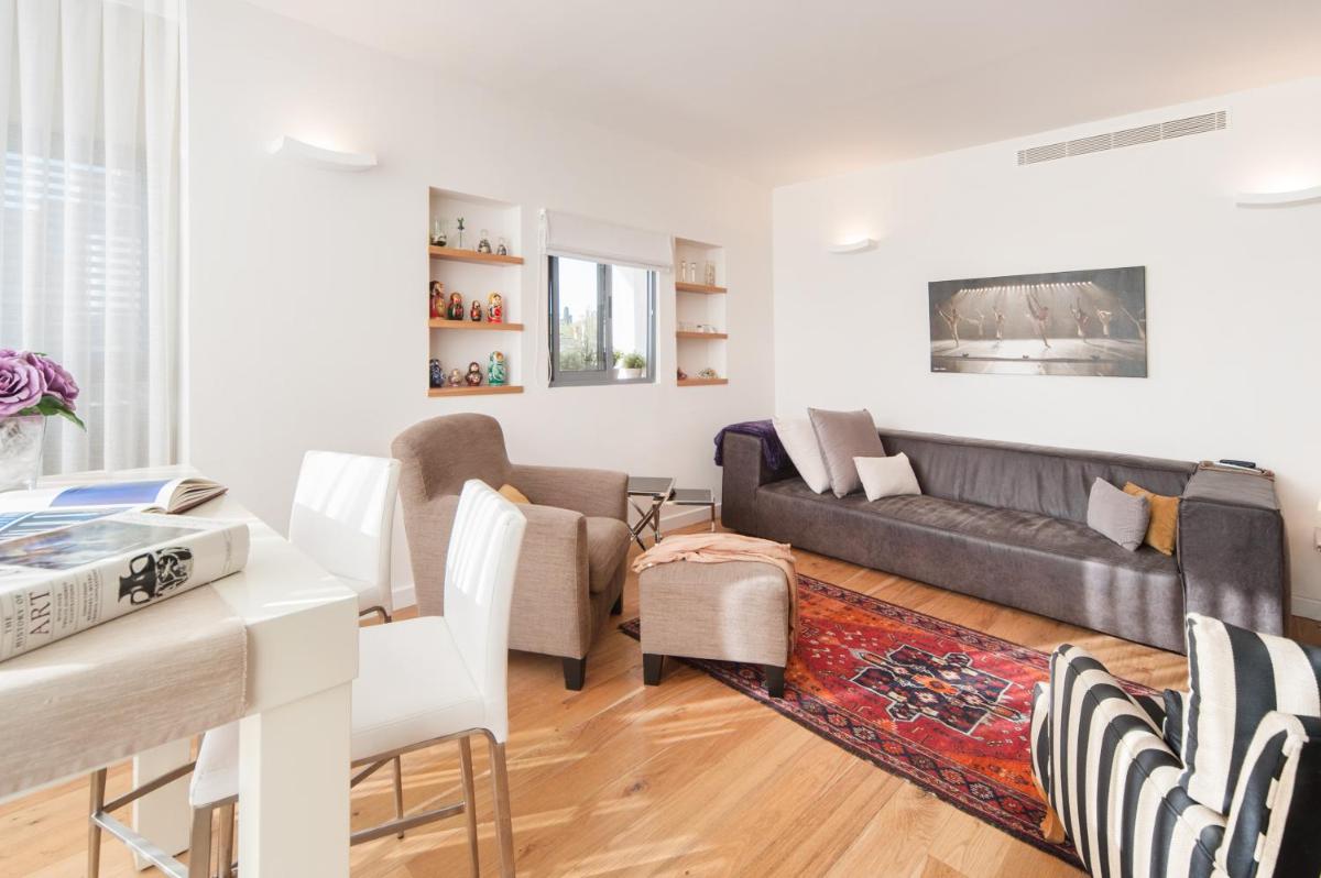 Photo - Stylish & Homey 3BD Apt in the Heart of Tel-Aviv by Sea N' Rent