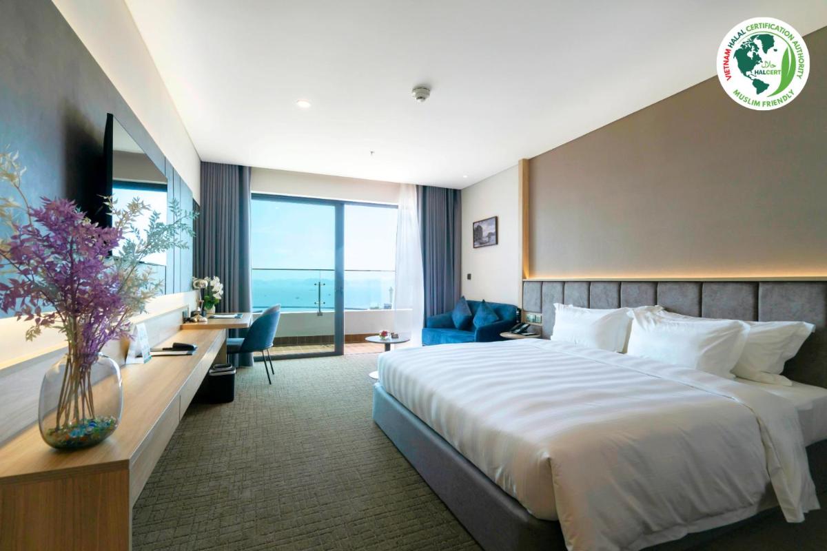 Wyndham Garden Legend Halong photo 1