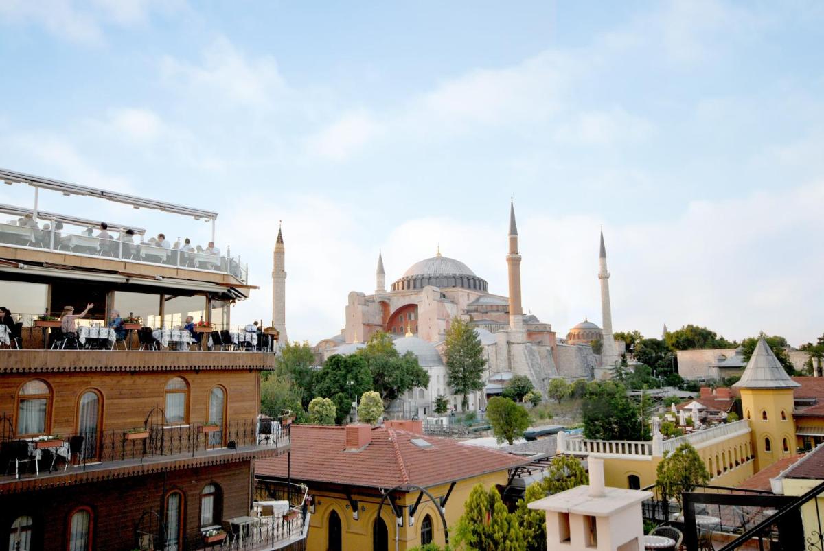 Hotels Near Blue Mosque Istanbul | Book from 30 Stay Options @Best Price