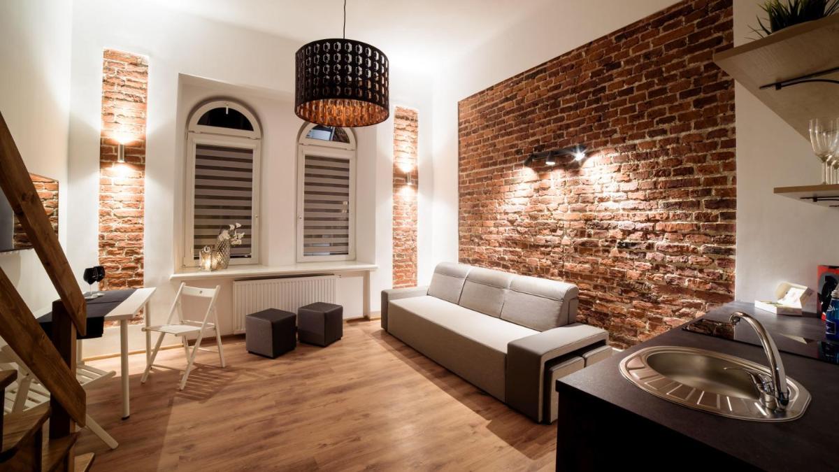 Foto - Cracow Rent Apartments - spacious apartments for 2-7 people in quiet area - Kolberga Street nr 3 - 1