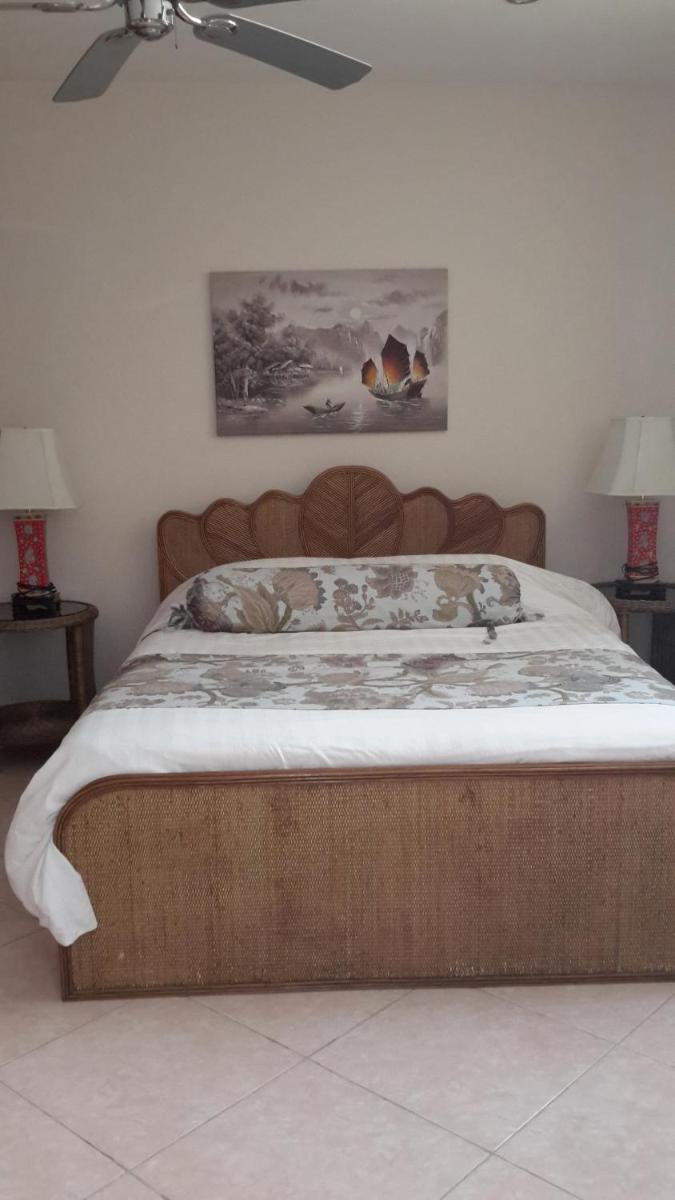 Photo - Butterfly Garden Boutique Residences by Luxury View EX LARGE Apts and Villas poolside 1 to 3 bedroom