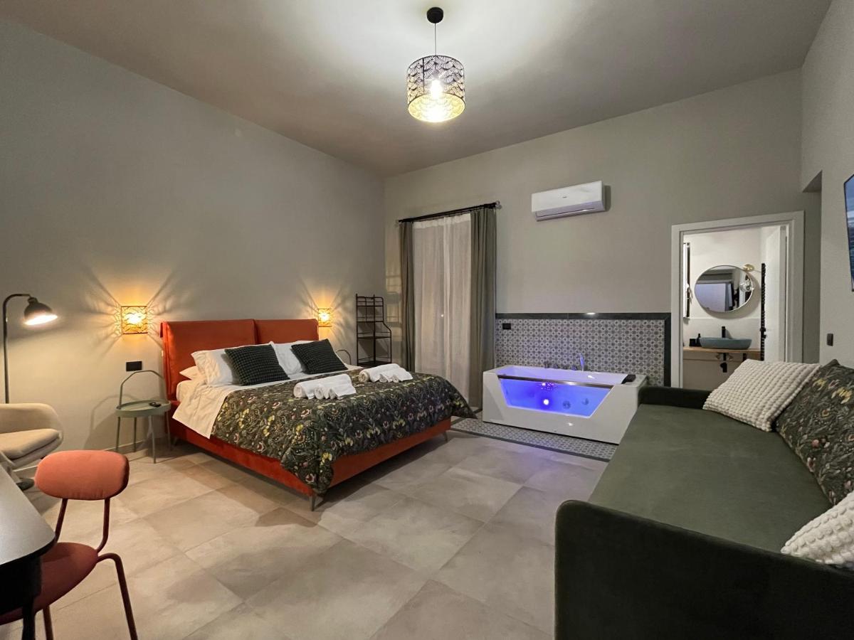 Palermo City Garden Lux Suites photo 3