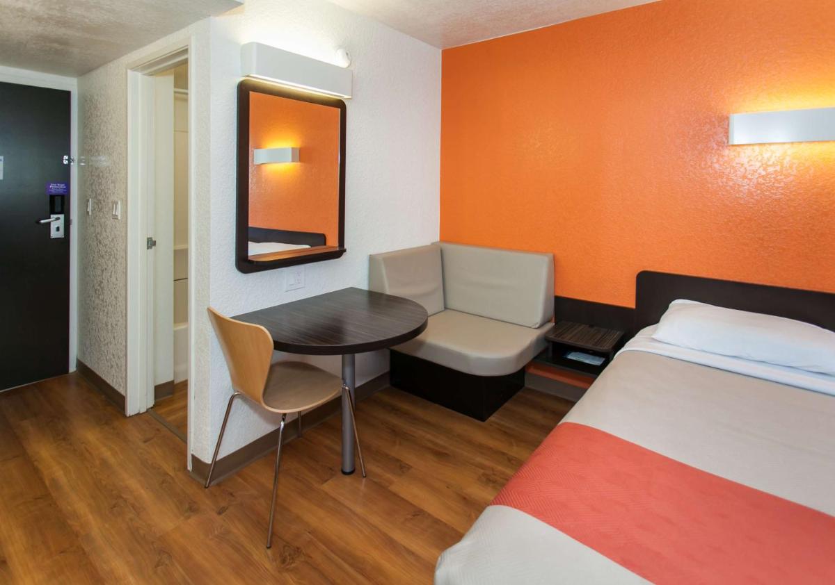 Photo - Motel 6-Los Angeles, CA - Los Angeles - LAX