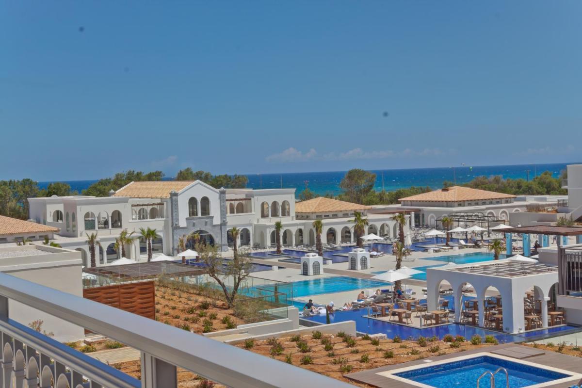 Photo - Anemos Luxury Grand Resort