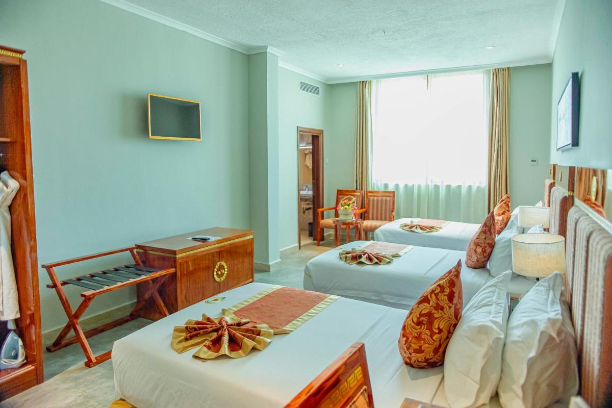 Tiffany Diamond Hotels LTD - Makunganya photo 3