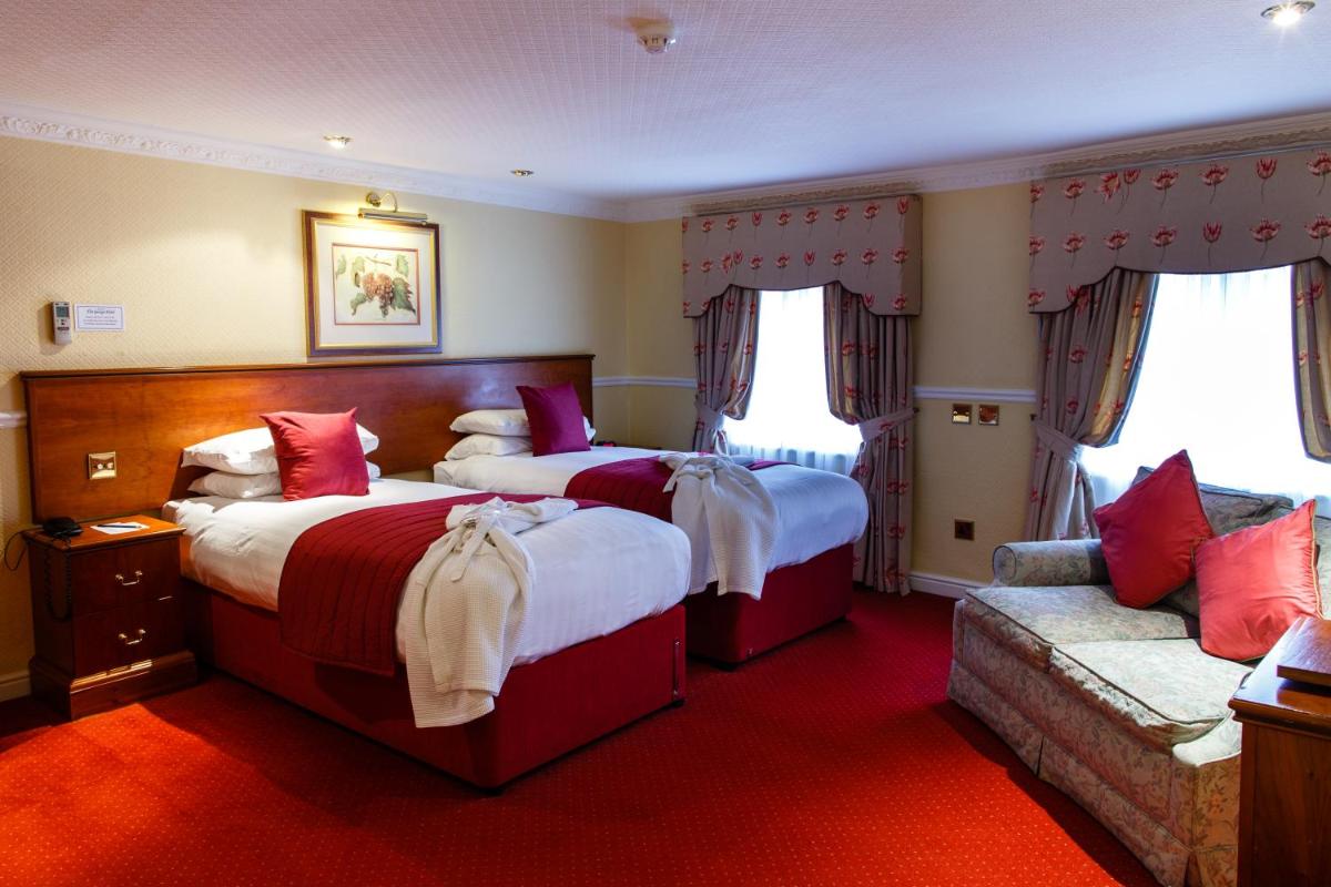 Photo - Best Western Lichfield City Centre The George Hotel