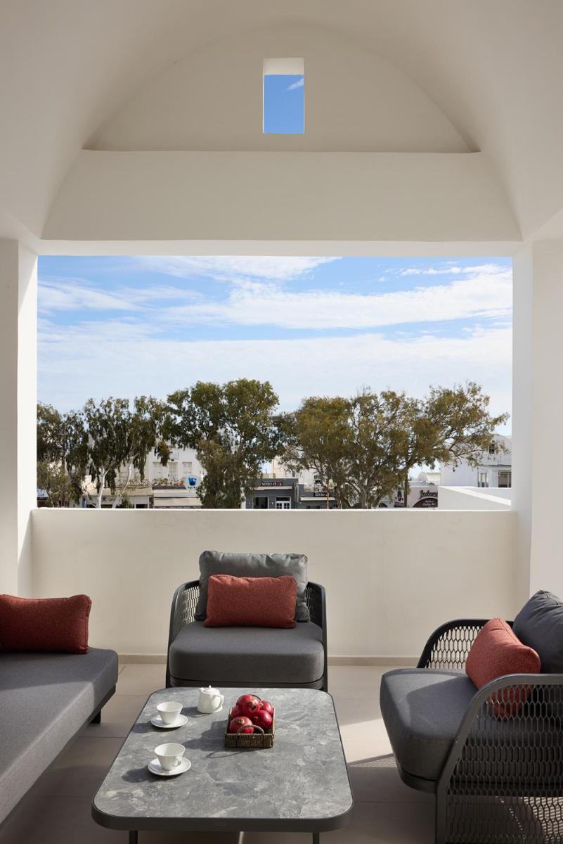 Santorini Heart Hotel & Spa photo 5