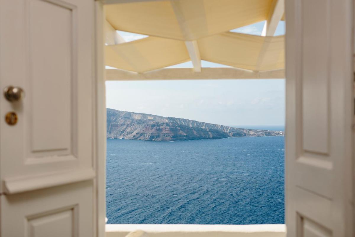 Photo - Oia Mare Villas