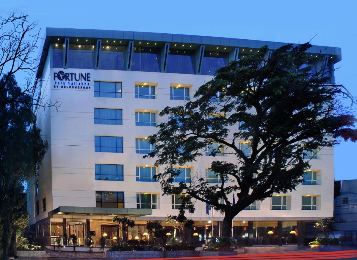 16 Best Budget Hotels in Hyderabad for a PocketFriendly Holiday!