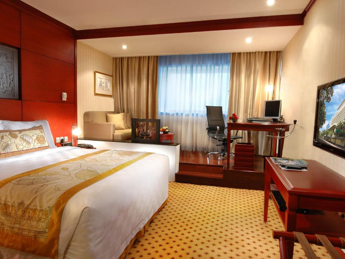 Photo - Hotel Borobudur Jakarta