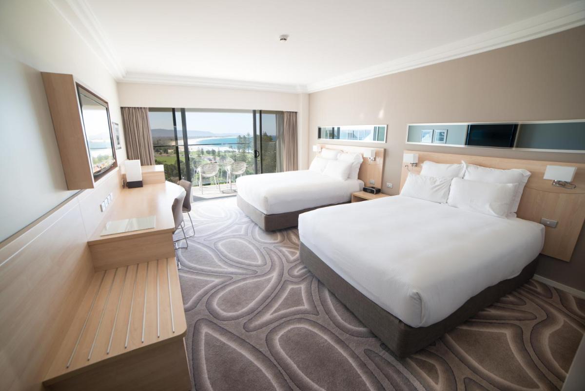 Photo - Novotel Wollongong Northbeach