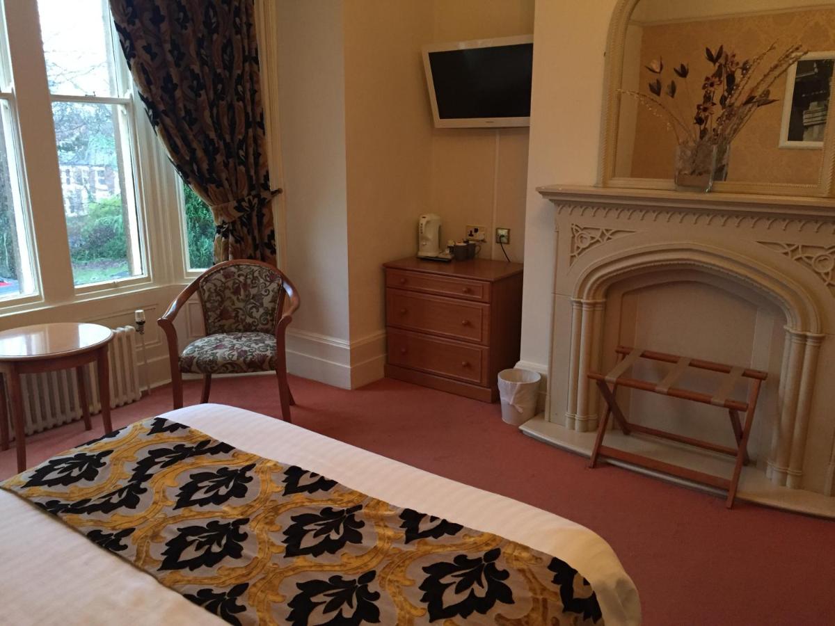 Photo - Farnley Tower Guesthouse