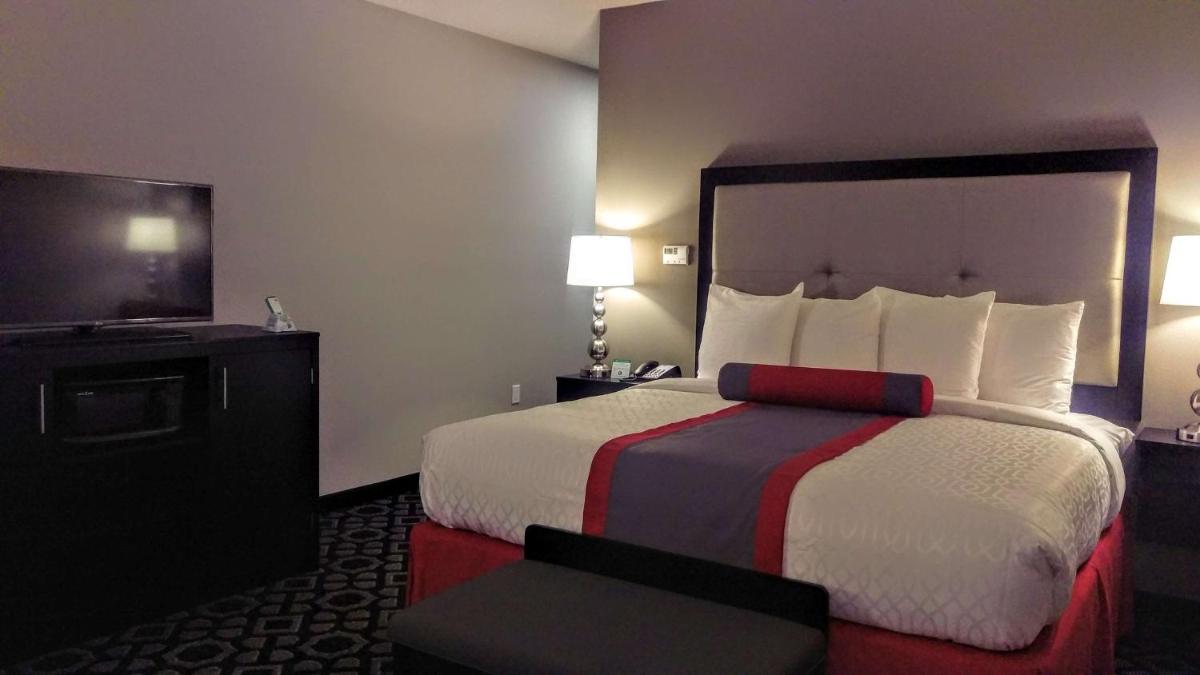 Photo - Best Western Plus Laredo Inn & Suites