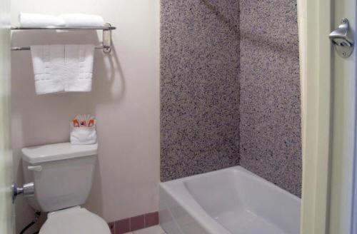 Foto - Americas Best Value Inn & Suites - Fontana