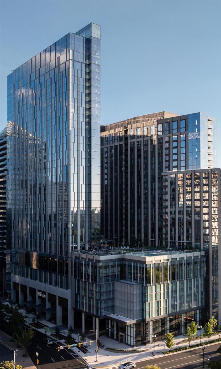 Hilton Arlington Rosslyn The Key photo 2
